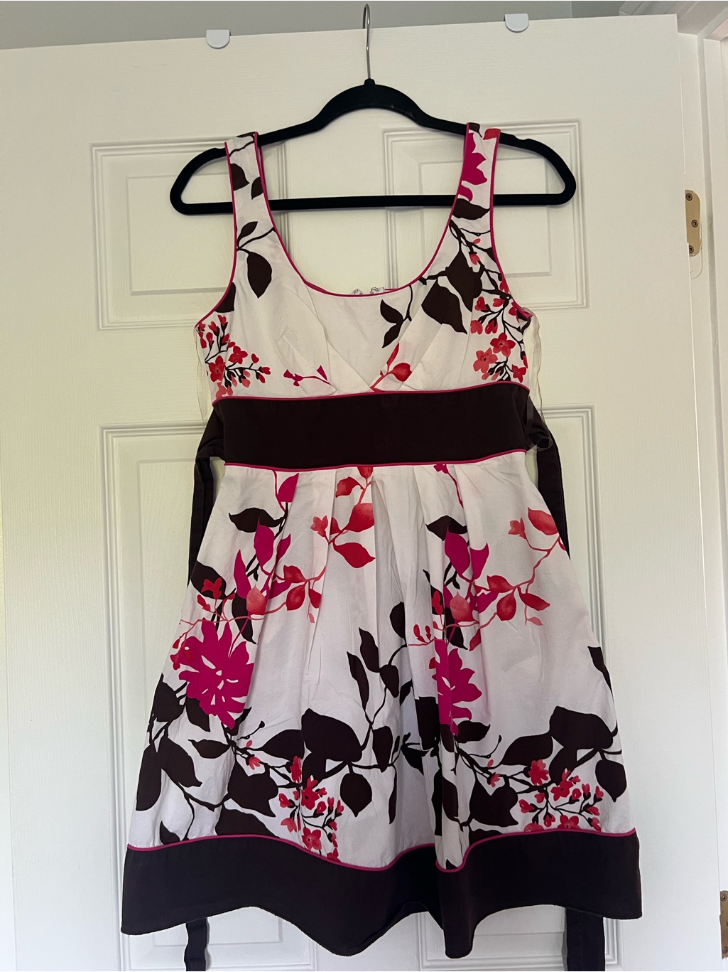Speechless Floral Sleeveless A-Line Dress In White, Pink & Brown